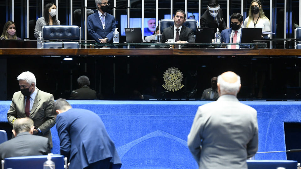 Após polêmica, Congresso aprova regulamentação das emendas de relator: saiba como ficou emendas de relator