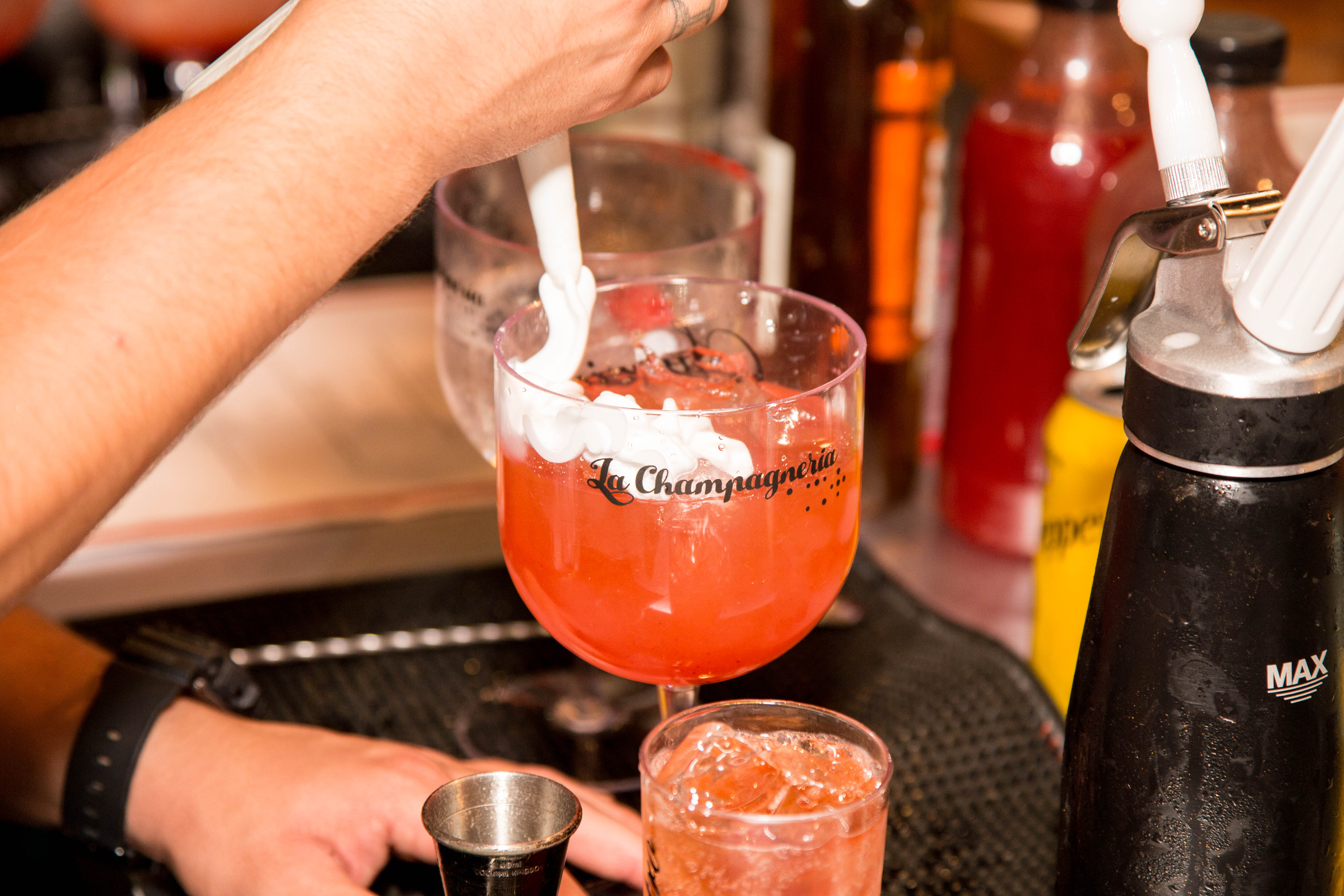 Drink Survivor, desenvolvido especialmente para o Prêmio Bom Gourmet 2021. Drink Survivor, desenvolvido especialmente para o Prêmio Bom Gourmet 2021.