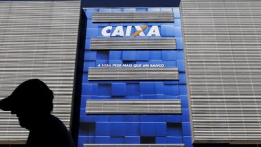 Governo avalia usar R$ 13 bilhões do FGTS para lançar programa de microcrédito Prédio da Caixa Econômica Federal em Brasília.