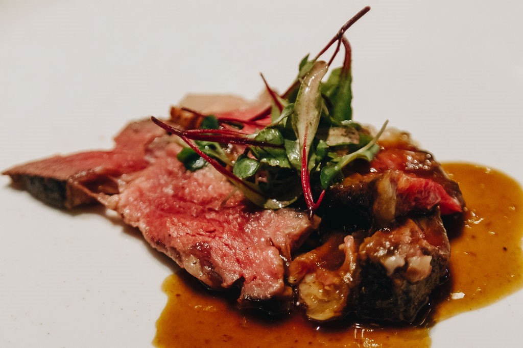 Novo cardápio do Pobre Juan conta com itens como o bife de ancho Wagyu A5.