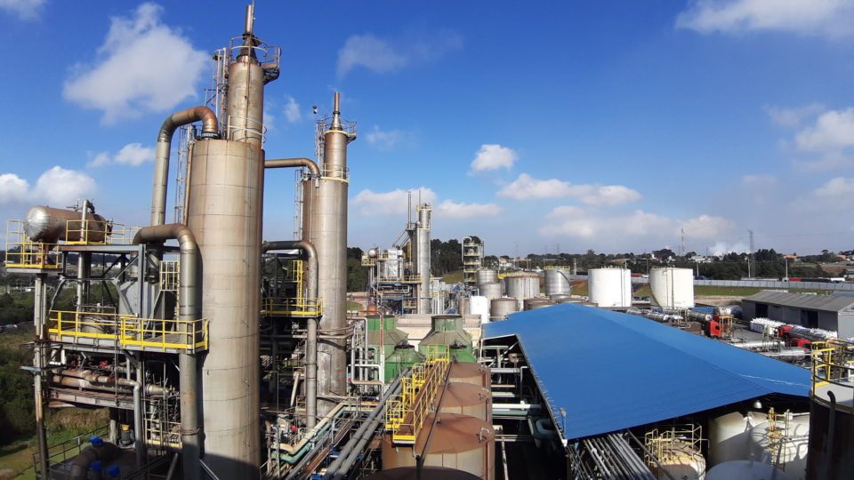 Fábrica da GPC Química, empresa da Dexxos, em Araucária.