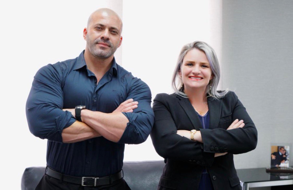 O deputado federal Daniel Silveira e a presidente do PTB, Graciela Nienov.