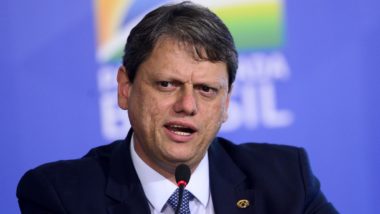 Freitas não vê risco de greve e diz que caminhoneiros entendem impacto da guerra Tarcísio de Freitas afirmou que caminhoneiros estão percebendo o esforço feito pelo Congresso e pelo governo para amenizar o aumento.