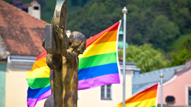 Jesus é transgênero e o lava pés comprova: conheça a Teologia Queer - Gazeta do Povo - Colunistas
