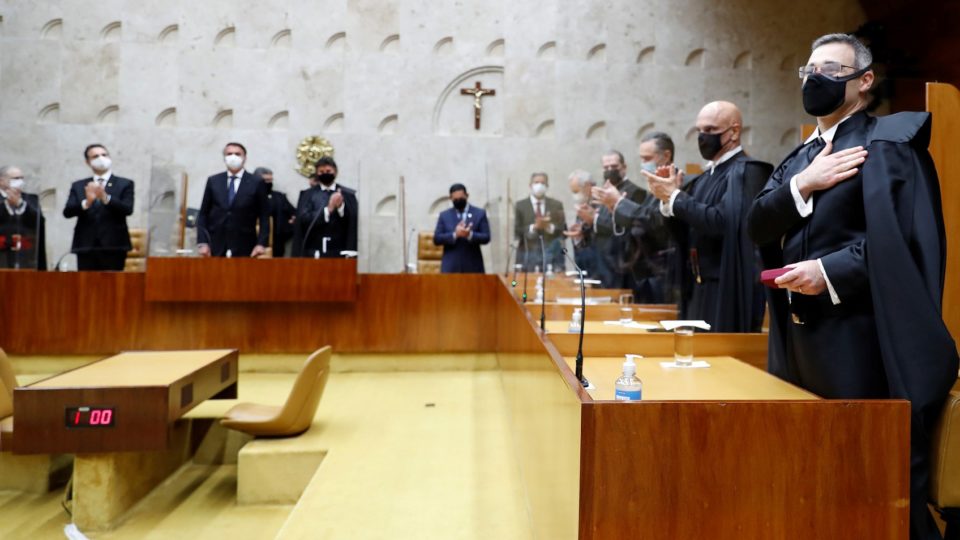André Mendonça vai analisar nova notícia-crime contra Bolsonaro no STF André Mendonça plenário do STF Bolsonaro