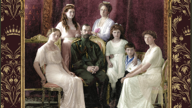 A história dos últimos czares da Rússia que o comunismo tentou enterrar Livro “Os últimos czares” traz foto colorizada da família Romanov.