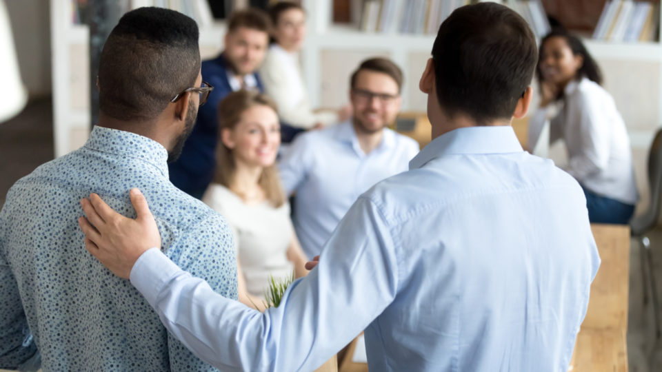 Facilidade de comunicação, inteligência emocional, flexibilidade e criatividade estão entre as principais qualidades profissionais que as empresas buscam.