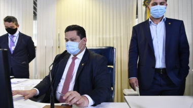 Quem são os cotados para assumir a liderança do governo no Senado Liderança do governo no Senado