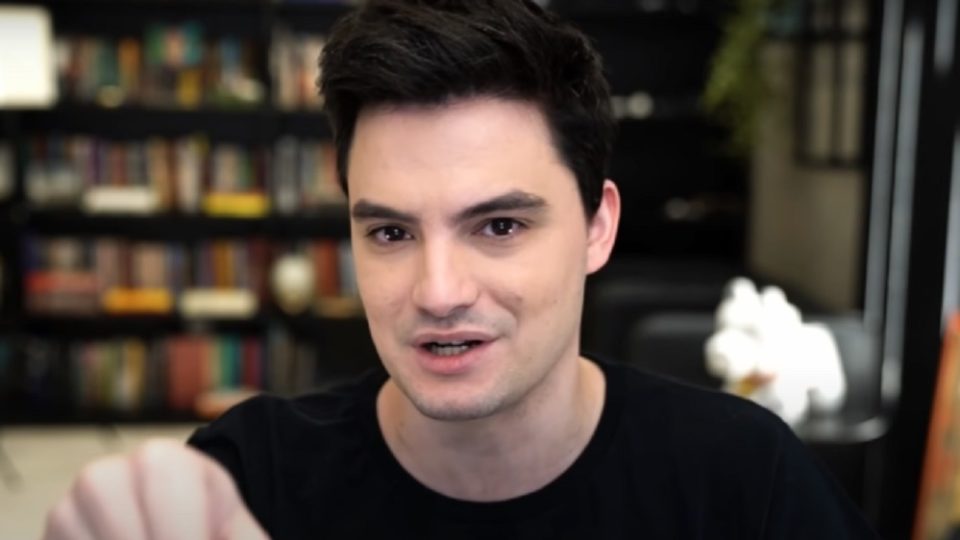 O feministo nunca falha: Felipe Neto terminou união estável por telefone? O feministo nunca falha: Felipe Neto terminou união estável por telefone?