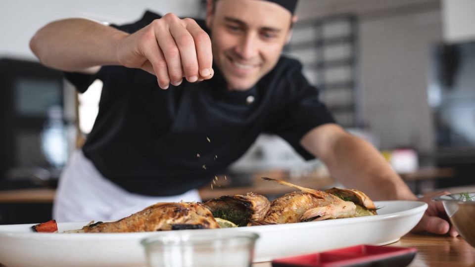 O que os clientes esperam dos bares e restaurantes brasileiros em 2022 Clientes restaurantes