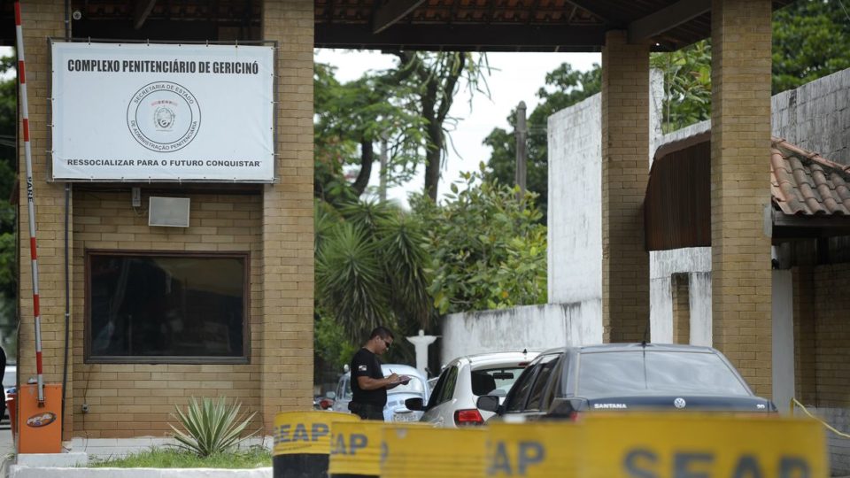 80% dos presos do Comando Vermelho não retornam após “saidão de Natal” no RJ 80% dos presos do Comando Vermelho não retornam após “saidão de Natal” no RJ