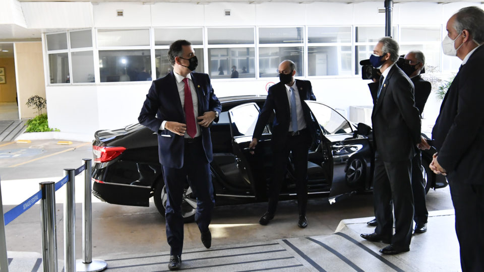 Pacheco percorre o país nas asas da FAB como pré-candidato a presidente Despesa de viagens com jatinhos e assessores somaram R$ 2,16 milhões