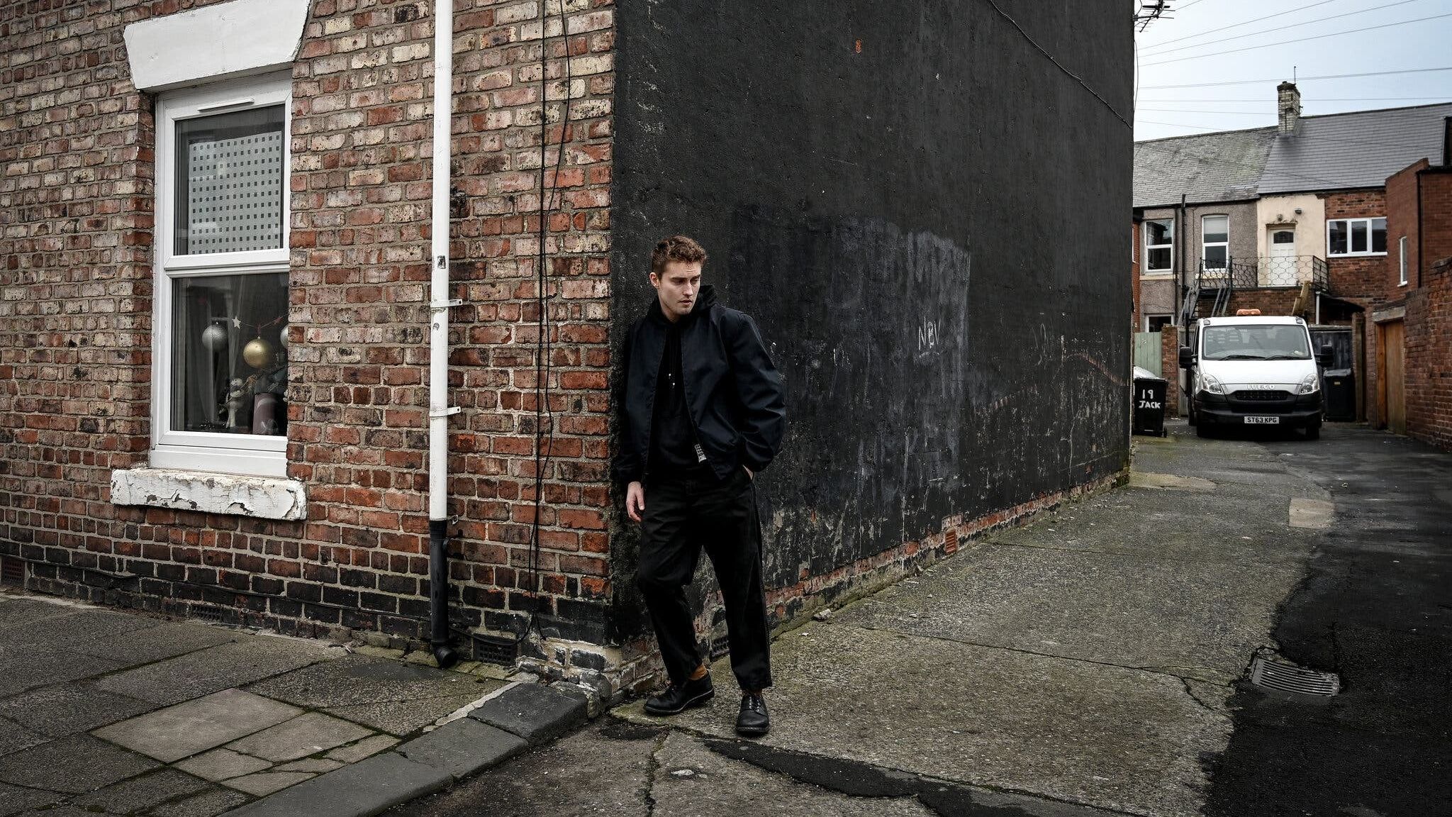 O músico Sam Fender.