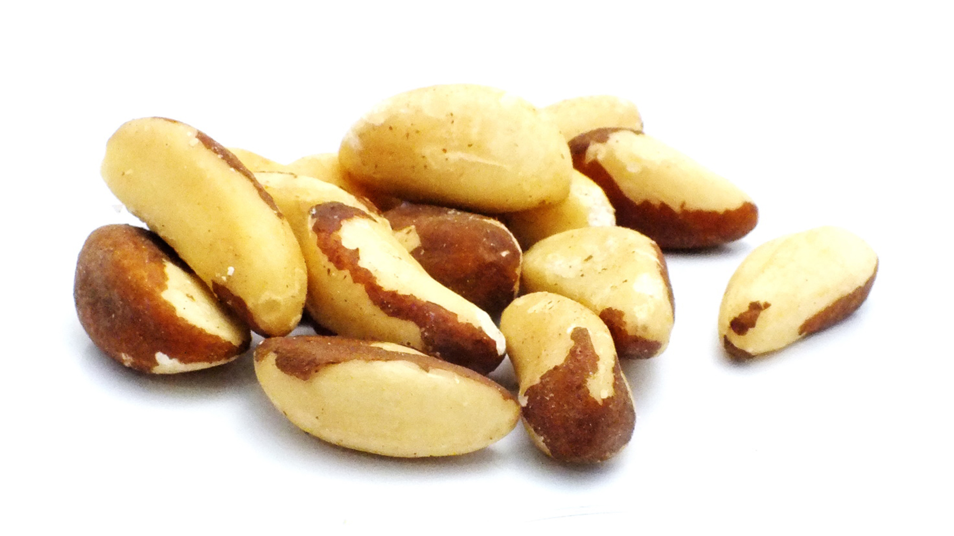 Rica em minerais e com alto valor nutritivo, a castanha precisa de cuidados no armazenamento e no manuseio para não causar danos à saúde