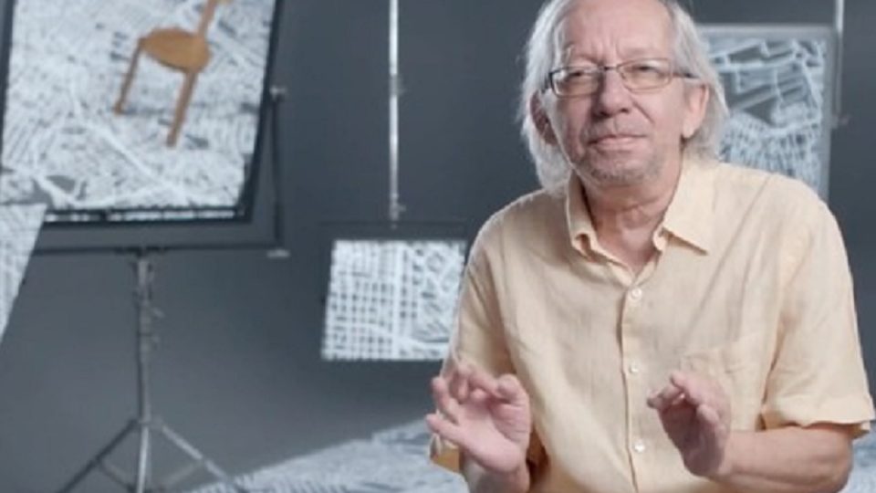 Carta aberta em apoio a Antonio Risério coleta quase 800 assinaturas em um dia O antropólogo e poeta Antonio Risério, que foi alvo de cancelamento por um texto sobre racismo.