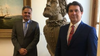 Deputados gastam R$ 2,6 milhões com viagens ao exterior em dois meses Aécio Neves e Arthur Oliveira Maia no Seminário dos Países de Língua Portuguesa