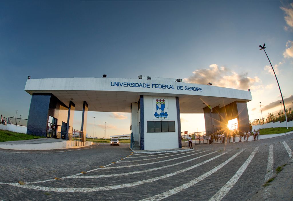 UFS anuncia que quem ingressar na universidade sem passaporte vacinal será denunciado à PF