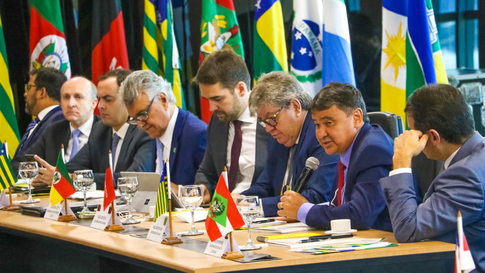 Governadores estaduais durante reunião em 2019, em Brasília