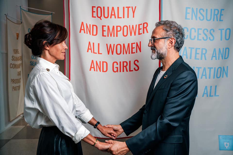 O chef Massimo Bottura e a mulher Lara Gilmore comandam a fundação Food for Soul