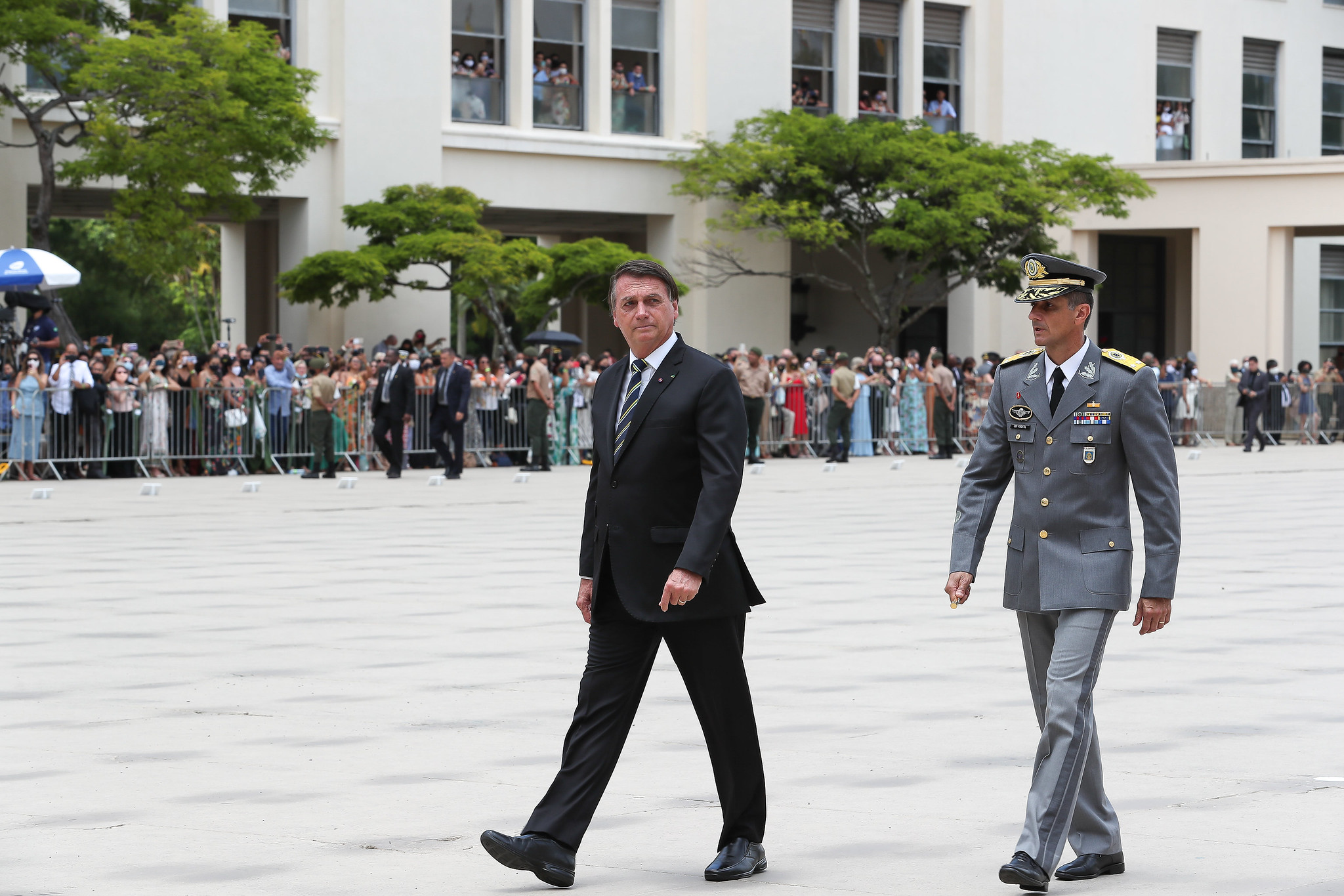 O presidente Jair Bolsonaro em cerimônia na academia de Agulhas Negras, em 2020