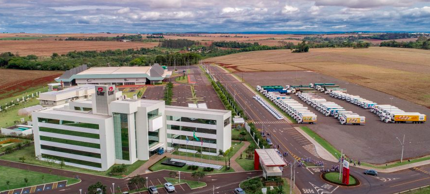 Vista aérea da sede da Lar Cooperativa, em Medianeira.