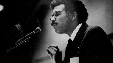 Microagressões: o conceito distorcido pelo identitarismo para dominar minorias APR 1 1972, APR 3 1972; Dr. Chester M. Pierce; Says earth loyalty required.; (Photo By David Cupp/The Denver Post via Getty Images)