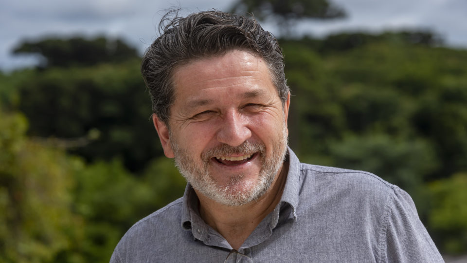 Governo anuncia novo comando para o Centro Cultural Teatro Guaíra Cleverson Cavalheiro é o novo diretor-presidente do Centro Cultural Teatro Guaíra