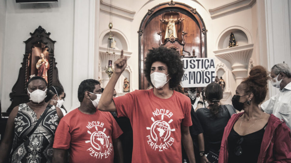 Vereador do PT pode ser cassado após invadir igreja