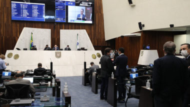 Empresários enviam ofícios a TJ, MP e Assembleia questionando criação de cargos comissionados Criação de novos cargos tramitam na Assembleia