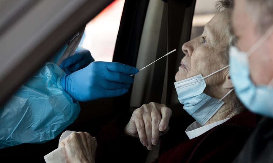 Internações por Covid-19 em Nova York caem para níveis anteriores à ômicron Internações por Covid-19 em Nova York caem para níveis prévios à ômicron