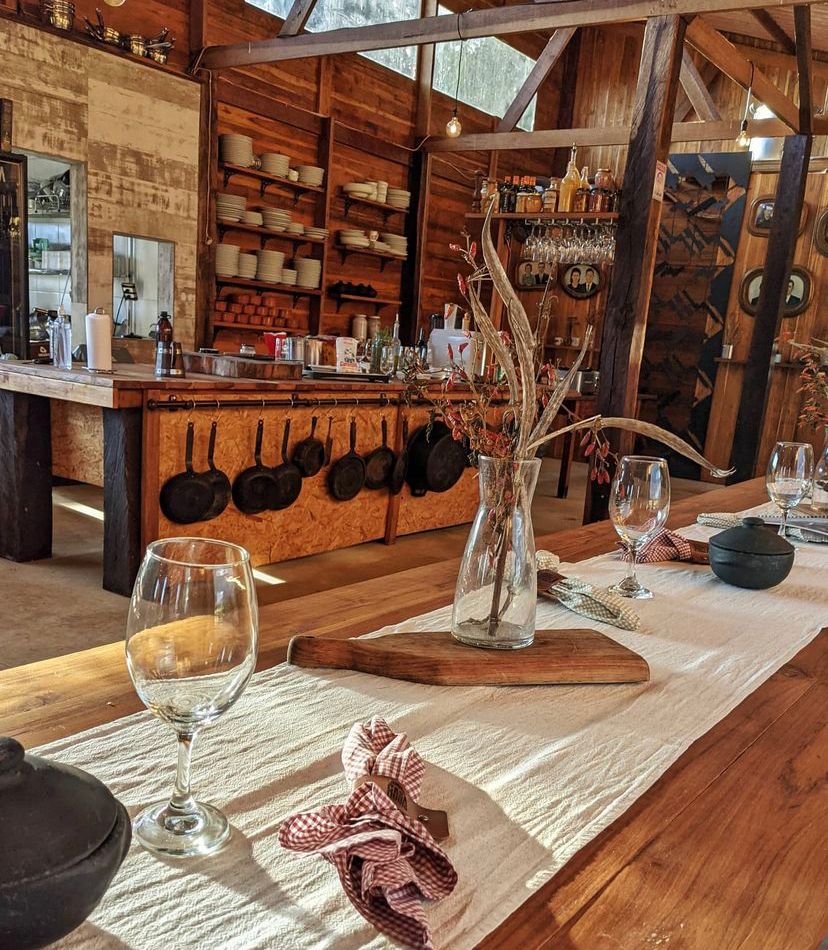 O ambiente da Casa Dobis tem inspiração em casas de fazenda. Foto: Laertes Soares/Divulgação O ambiente da Casa Dobis tem inspiração em casas de fazenda. Foto: Laertes Soares/Divulgação