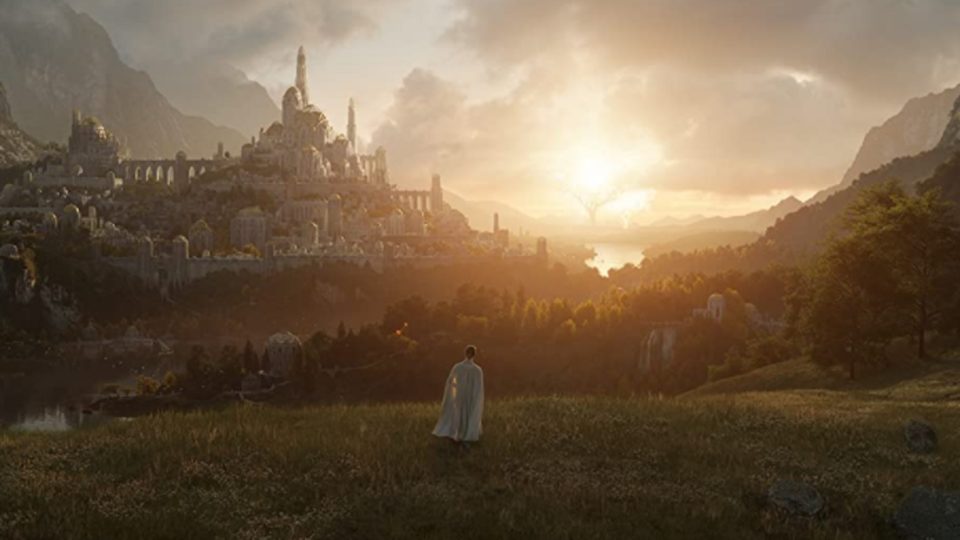 “O Senhor dos Anéis” da Amazon macula a obra-prima de Tolkien Versão da Amazon para a saga “O Senhor dos Anéis” traz personagens que não existem no livro, elfas empoderadas e anões negros.
