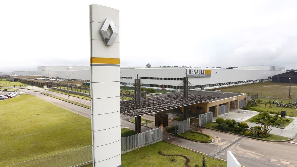 Renault vai produzir novo SUV e motor 1.0 turbo em São José dos Pinhais Complexo industrial da Renaul em São José dos Pinhais.