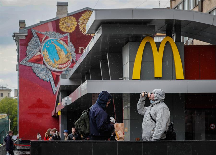 McDonald's em Moscou, em junho de 2020. A rede de fast food americana anunciou a saída temporária da Rússia.