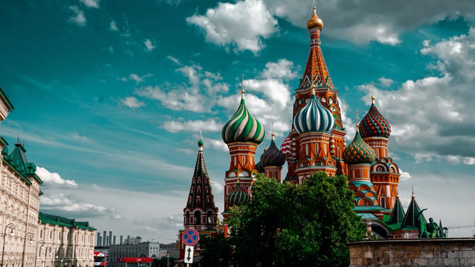 OMT realizará assembleia extraordinária para discutir possível expulsão da Rússia Catedral de São Basílio, na Rússia.