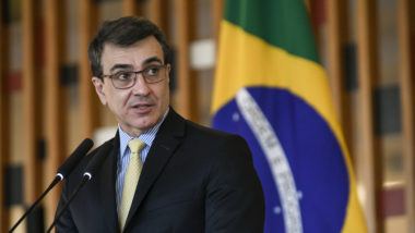 Ministro diz que brasileiros ainda na Ucrânia devem ser repatriados em voos comerciais O ministro das Relações Exteriores, Carlos França.