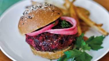 No Dia Mundial sem Carne, hambúrguer vegetariano para todos hamburguer vegetariano