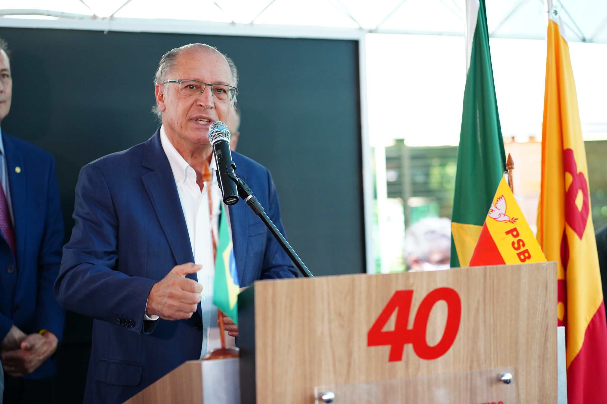 Alckmin se filia ao PSB para ser vice na chapa de Lula