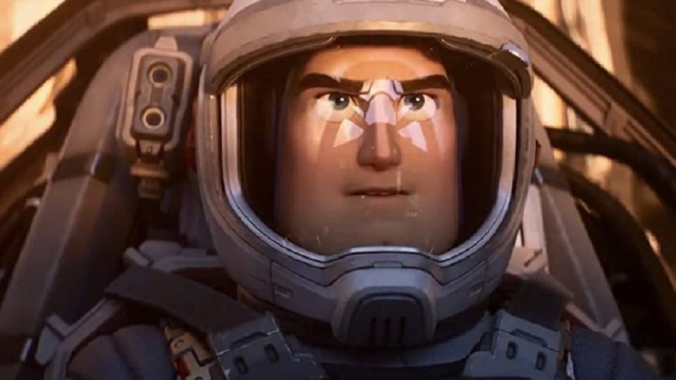 Uma nova maneira de lutar contra as empresas lacradoras Disney teria prometido até beijo lésbico no aguardado “Lightyear”. Tudo para satisfazer as vontades dos funcionários militantes LGBT.