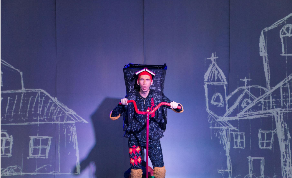 Peça infantil Caê será apresentada no dia 2 de abril no Teatro SESI Portão, gratuitamente