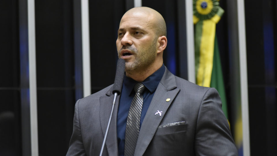Para juristas, decisões de Alexandre de Moraes no caso Daniel Silveira são inconstitucionais