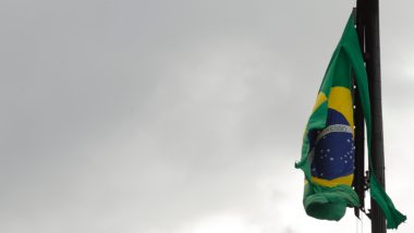 Estado brasileiro está quebrado porque concede muitos privilégios, diz economista Detalhe do Mastro Nacional do Brasil, em Brasília.