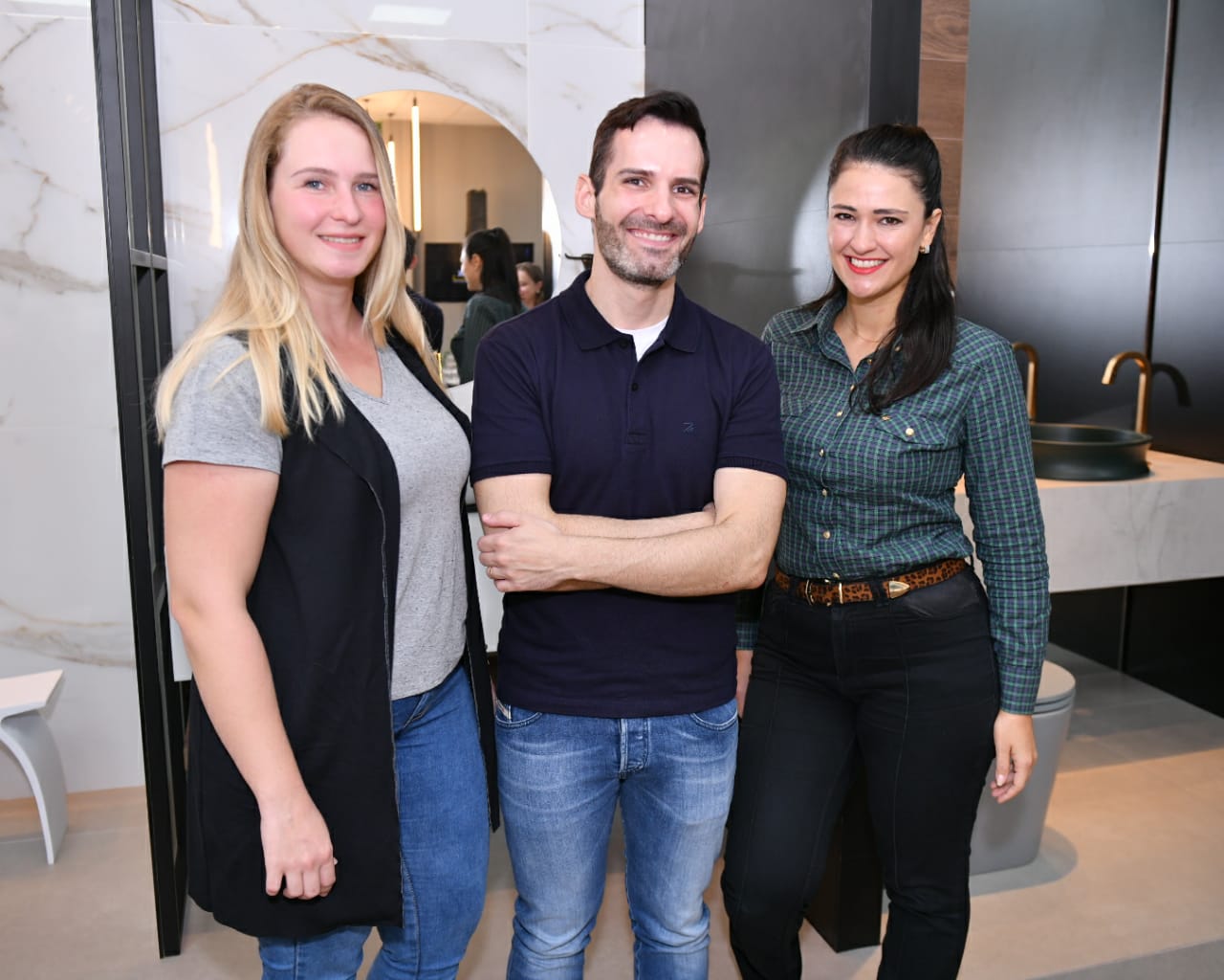Flavia Miller, Allan Esmanhotto e Thaline Frade Flavia Miller, Allan Esmanhotto e Thaline Frade