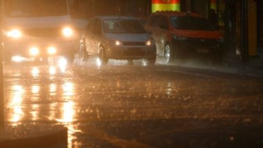 Tempestade deixa bairros sem luz, sem água e causa transtornos em UPA de Curitiba Tempestade deixa bairros sem luz, sem água e causa transtornos em UPA de Curitiba