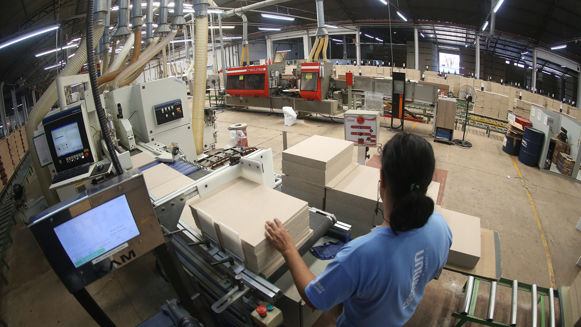 Objetivo é aumentar competitividade de empresas e setores industriais do Paraná, reforçando o associativismo