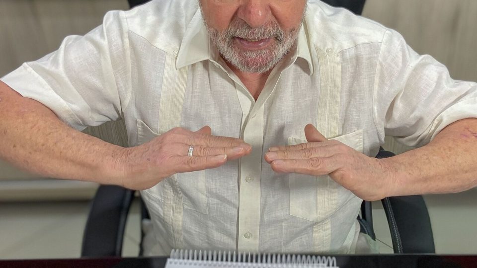 Falas radicais de Lula e indignação de Bolsonaro contra WhatsApp têm método falas radicais