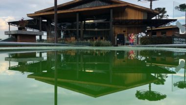 Feriado de Tiradentes com minigolfe e música ao vivo Feriado minigolfe e música