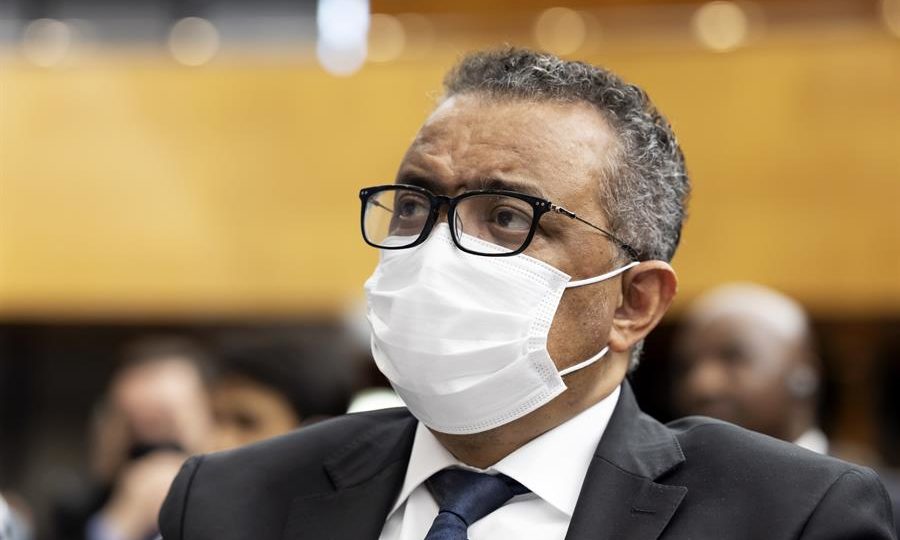 A Organização Mundial de Saúde precisa ser cobrada pelos seus erros Tedros Adhanom Ghebreyesus, diretor-geral da Organização Mundial da Saúde (OMS), na sede da Organização Mundial do Comércio (OMC), em Genebra, Suíça, 23 de março de 2022.