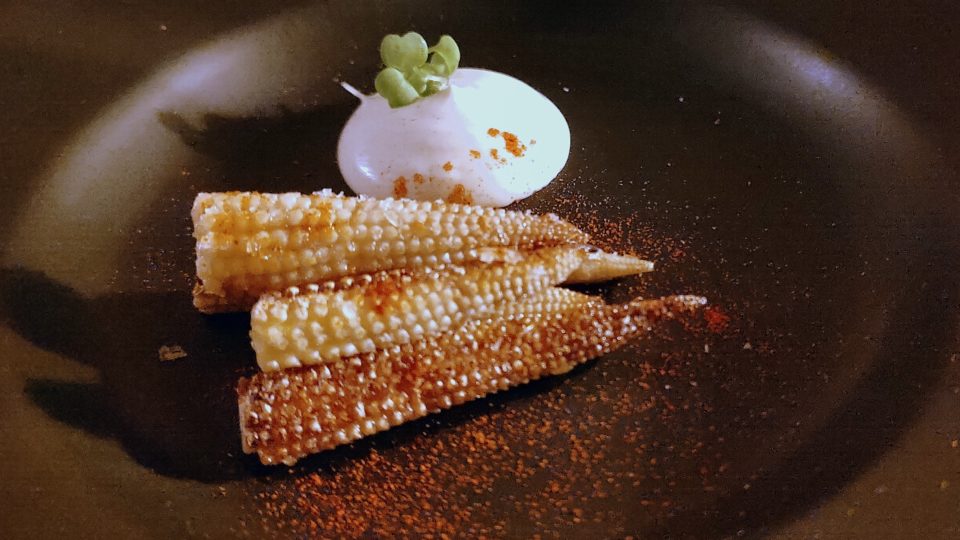 Chez Margot, um passeio sensorial por cores, texturas e sabores Chez Margot