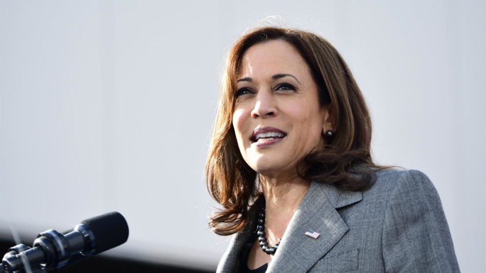 Kamala Harris testa positivo para Covid-19 A vice-presidente dos EUA, Kamala Harris